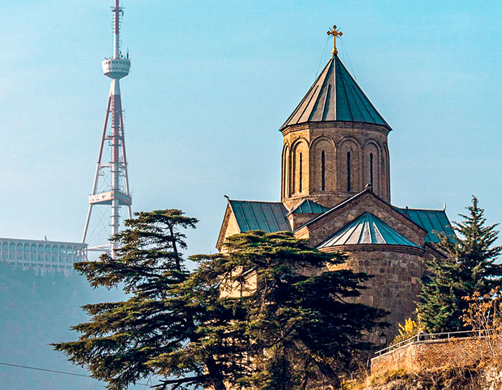 GAME CARDS AND TYPES OF ACTIONS